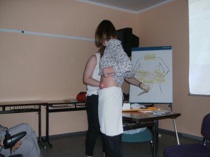 Reinigung und anbringen der neuen Stomaversorgung